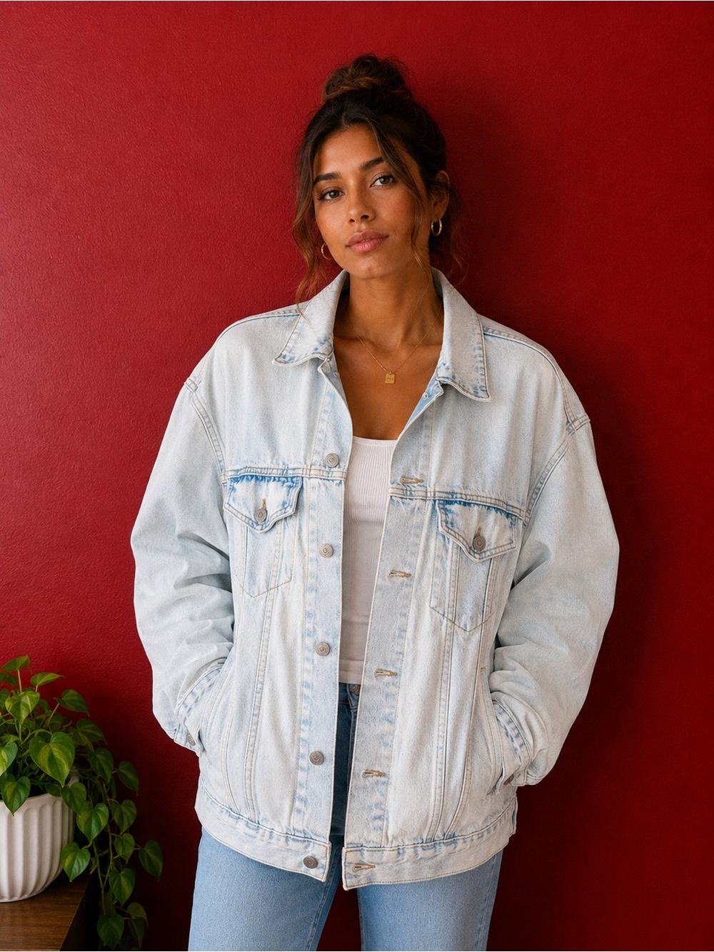 Levi's Premium Light Wash Embroidered Denim Trucker Jacket - Large